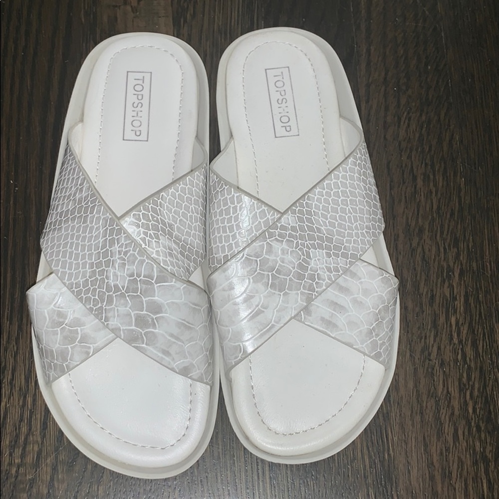 Top shop women’s size 7 slide sandals